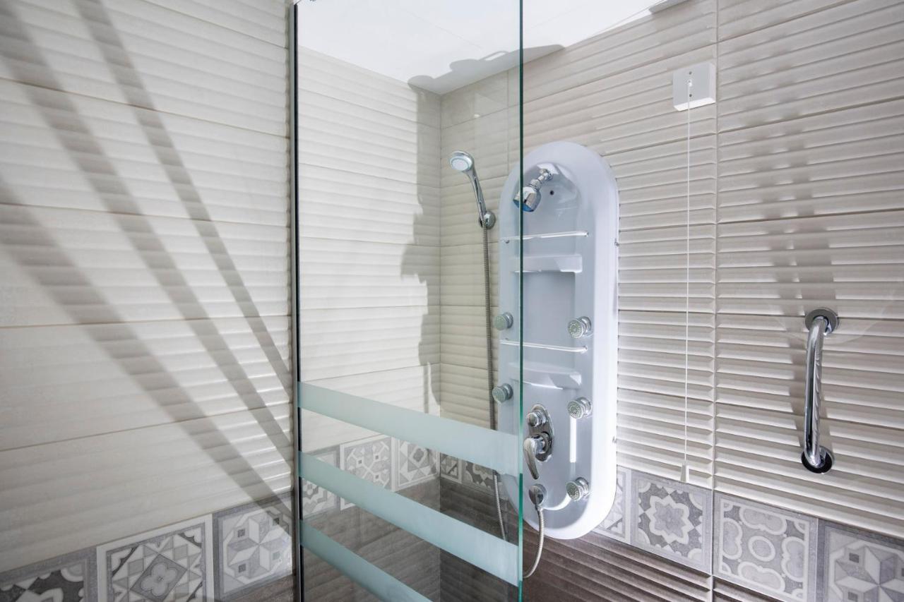 Delphi Beach Hotel Tolofón Zewnętrze zdjęcie